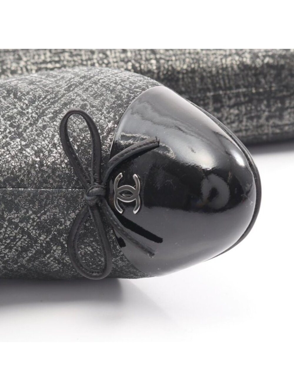 Chanel Boots CC Logo Patent Leather - Picture 6 of 8